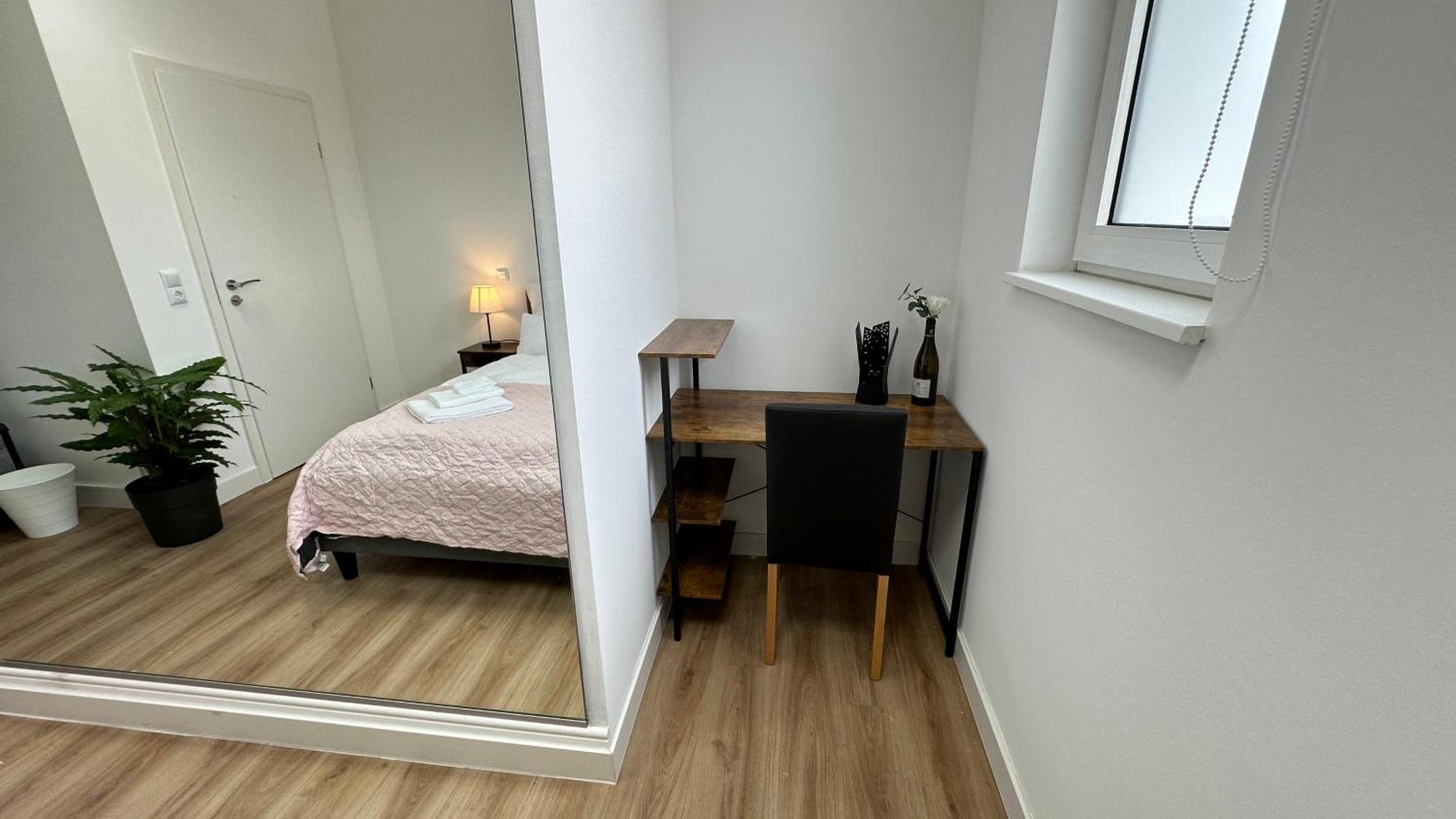Loft - Sauna - 4 Schlafzimmer - 2 Baeder - Stadtmitte - 2 Parkplaetze * Speyer