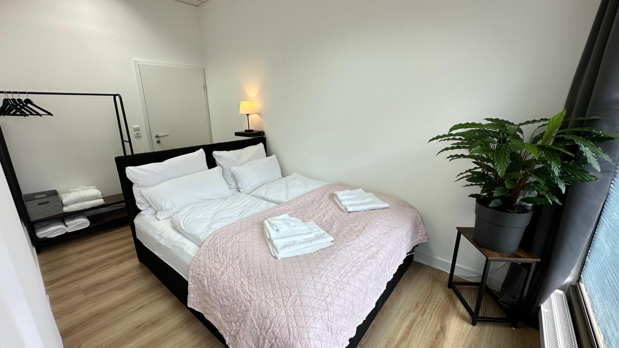 Loft - Sauna - 4 Schlafzimmer - 2 Baeder - Stadtmitte - 2 Parkplaetze Speyer